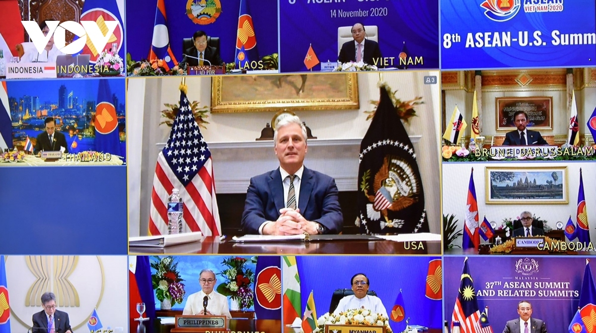 US joins with ASEAN to support South China Sea stability